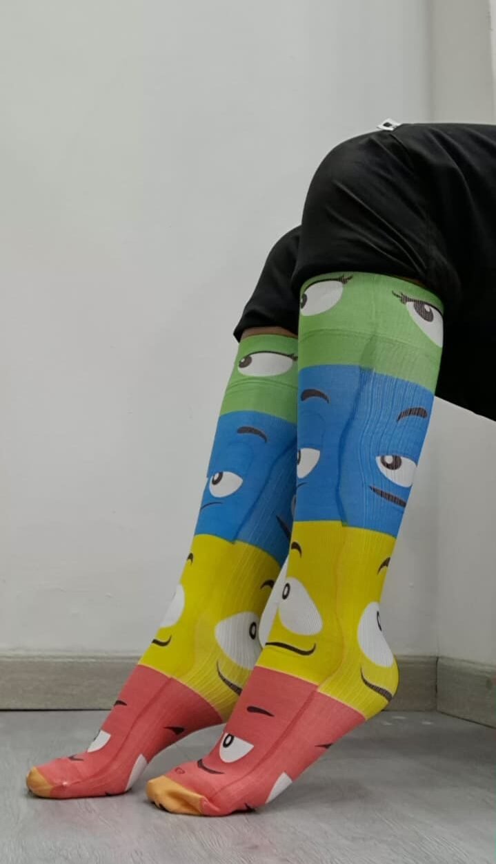 MEDIAS De Compresión M&M colores