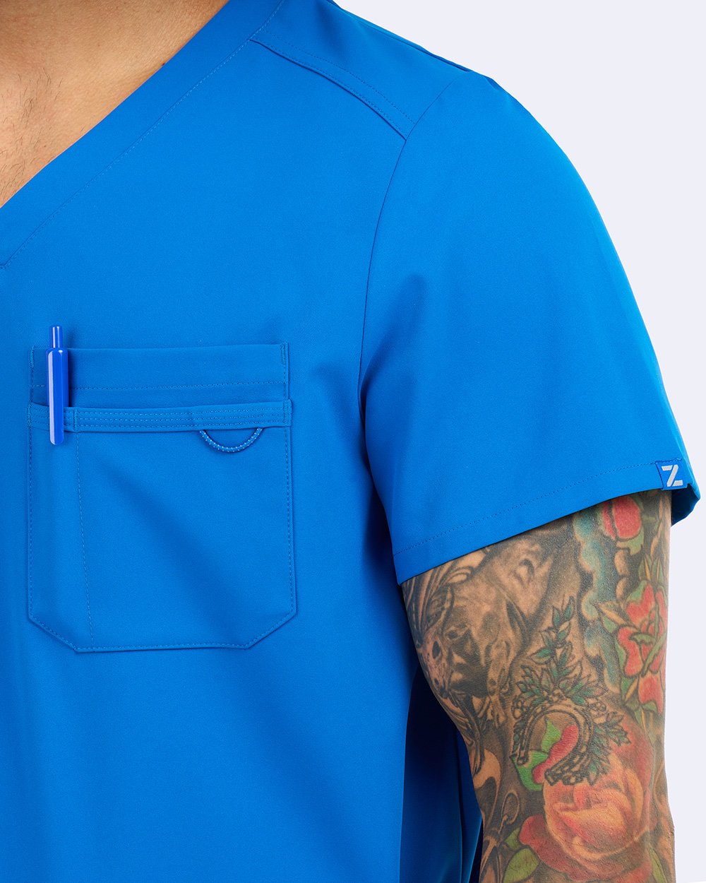 Alternative view of Top Zavate Studio Men Uniformes médicos
