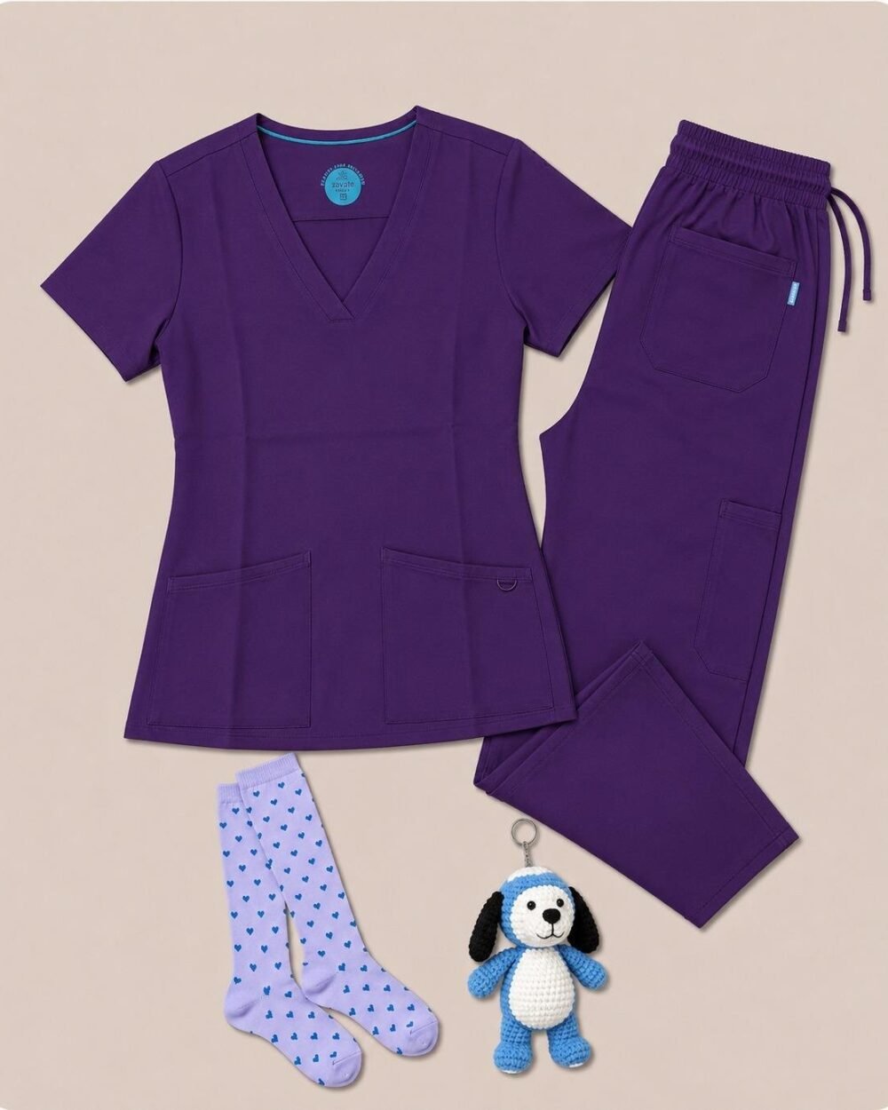Pack Zavaté Studio Eggplant — Camisa + Pantalón + Medias + Llavero